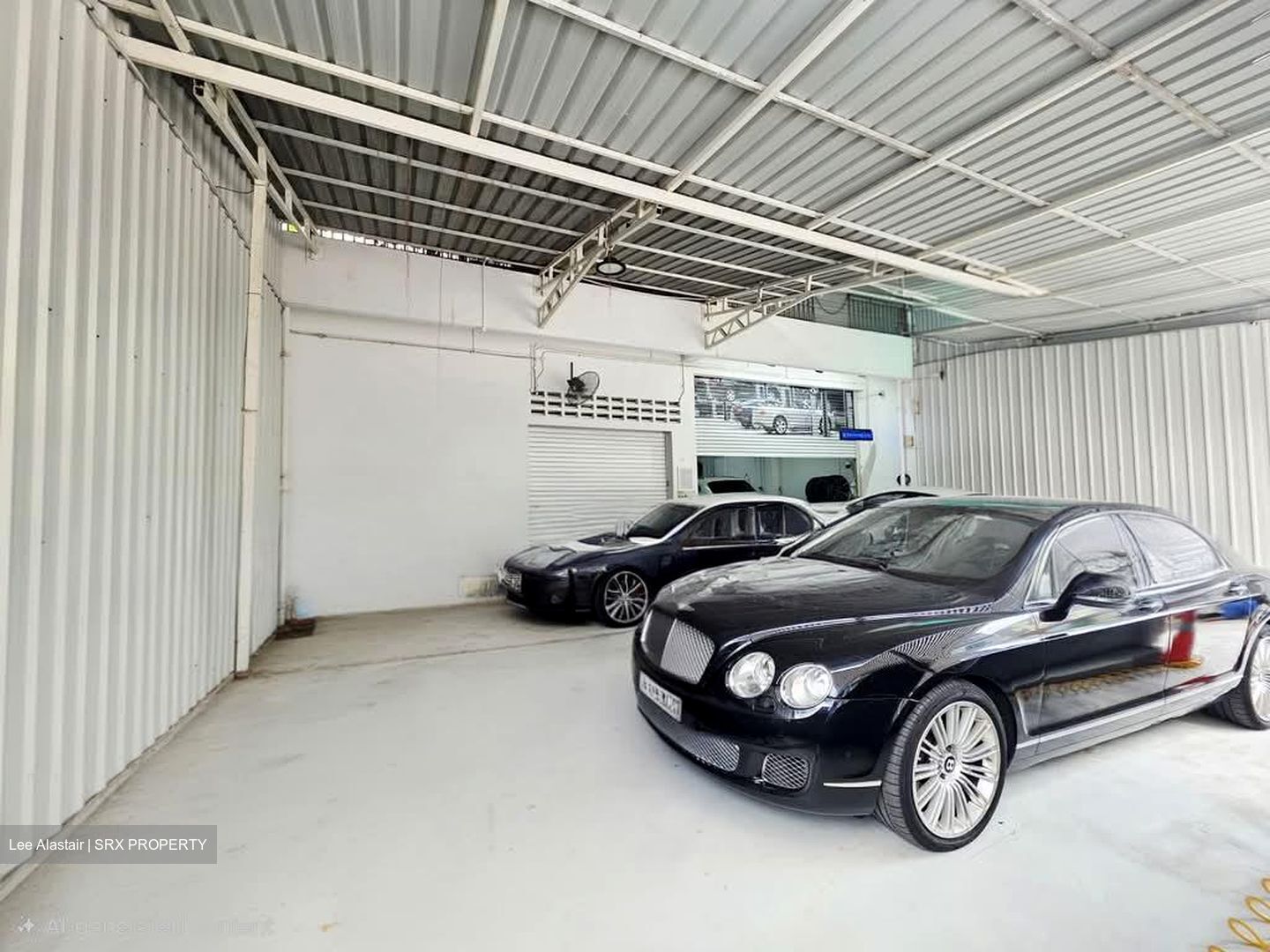 Senang Crescent (D14), Factory #597536221
